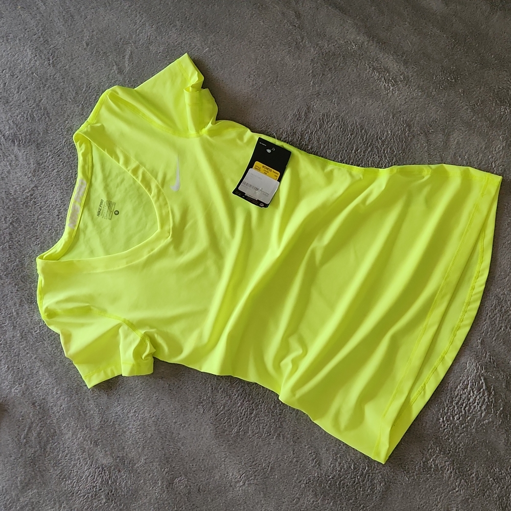 Nike pro v-neck